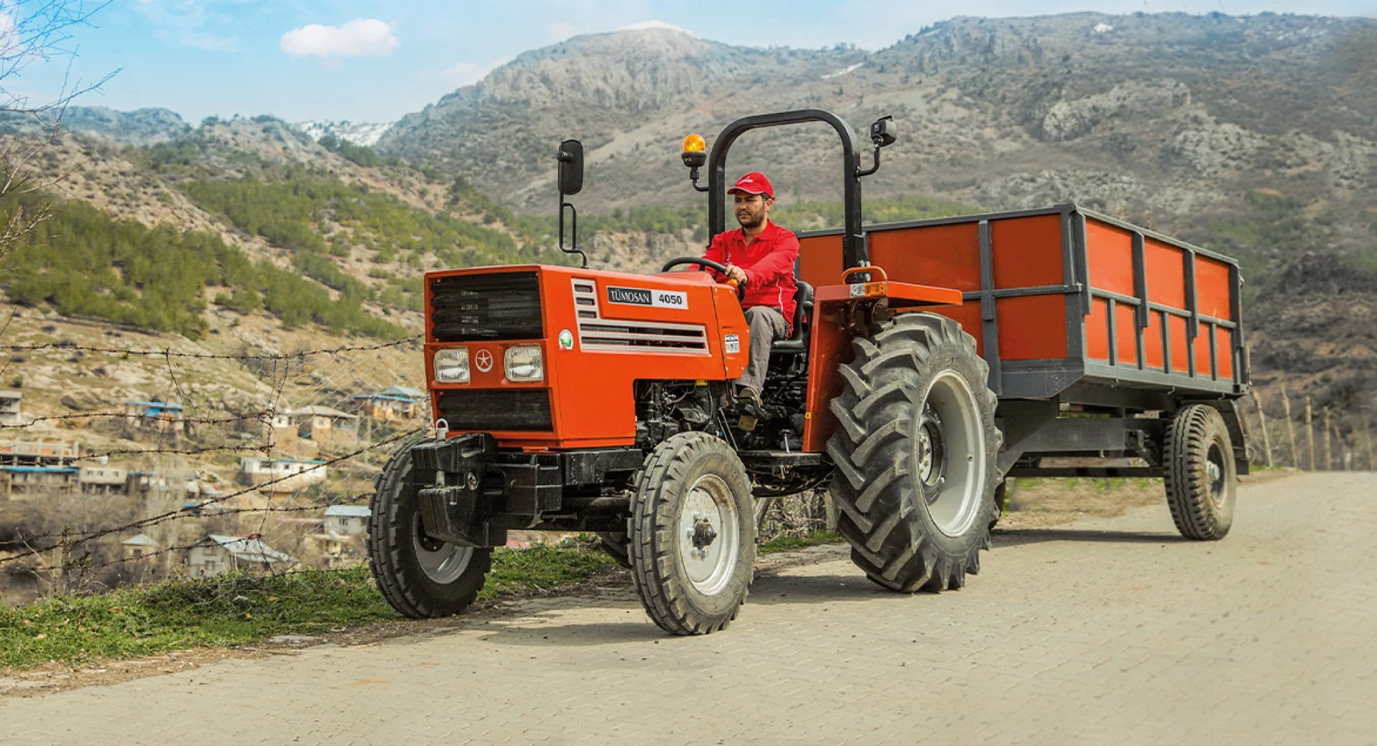 Kade Paullino Tractor Supply Service